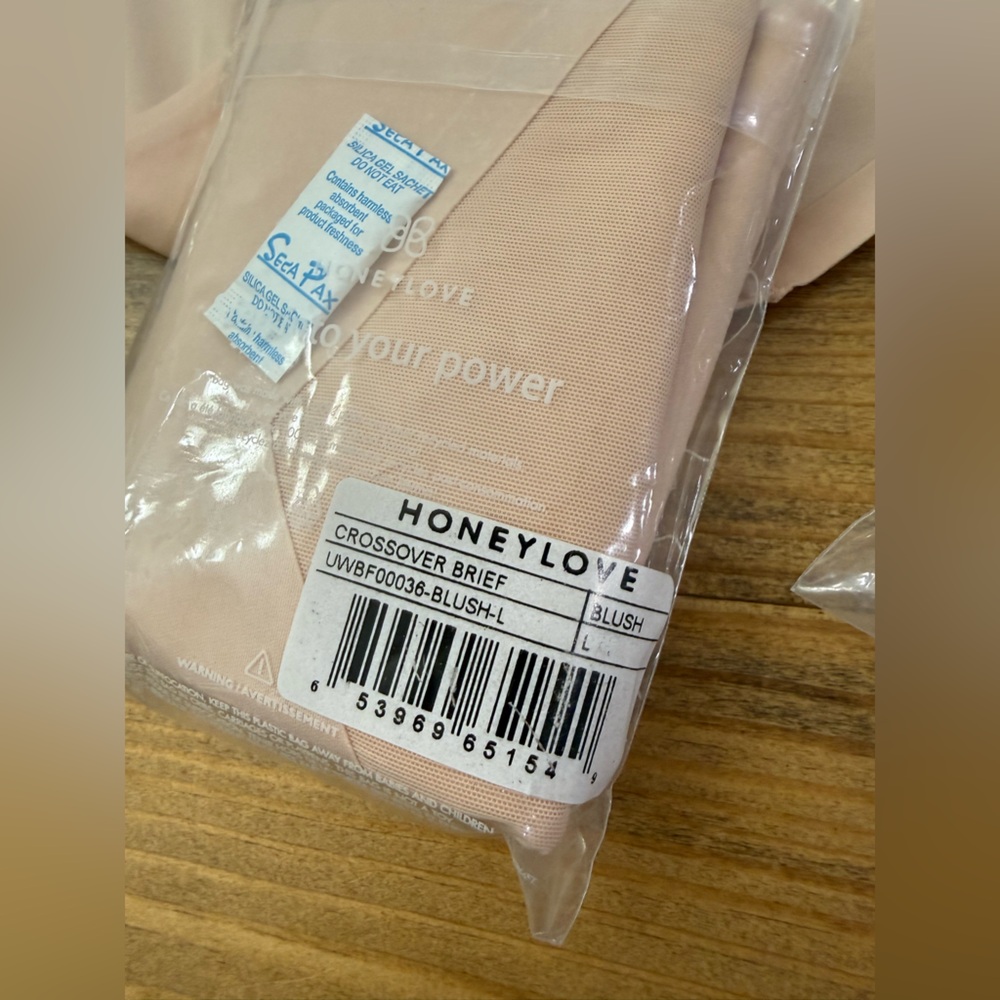 NWT Honeylove Crossover Briefs (2) - Picture 3 of 4